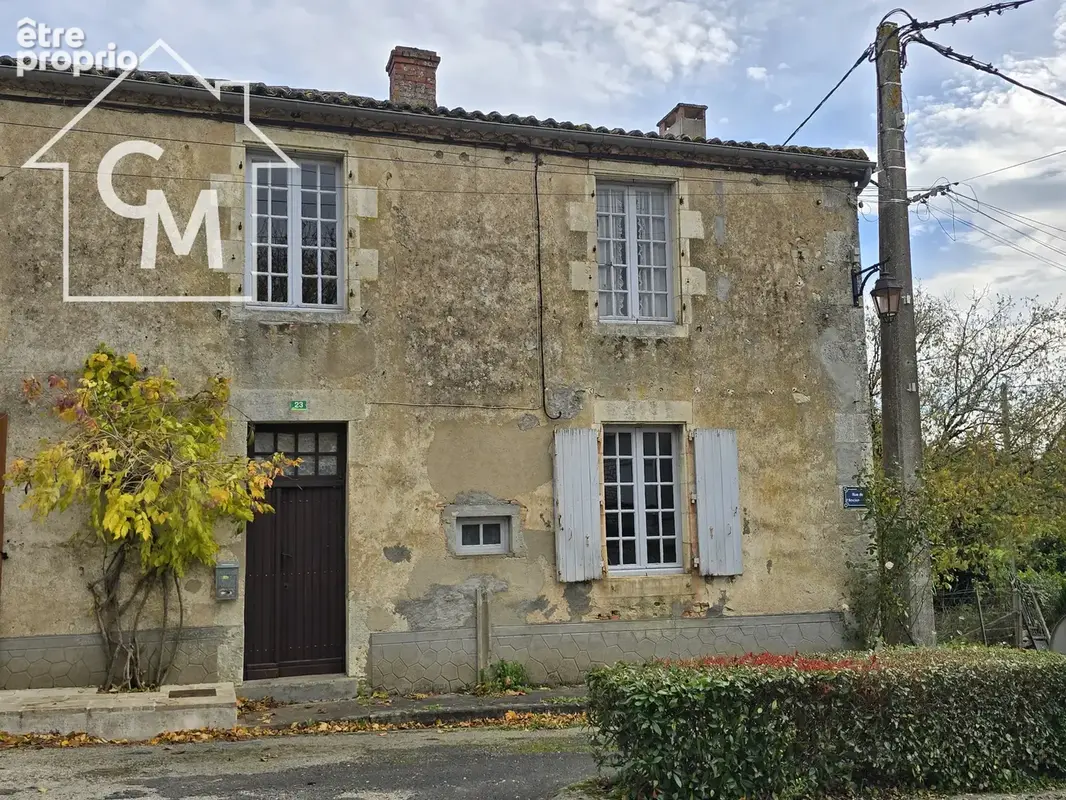 Maison à SAINT-LAURENT-DE-CERIS