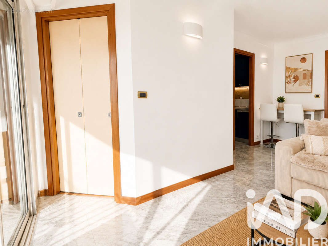 Photo 6 - Appartement à ROQUEBRUNE-CAP-MARTIN