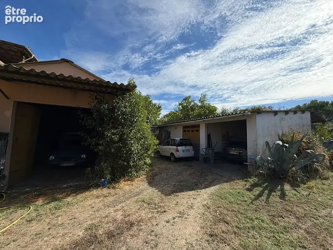 Ensemble Immobilier sur 2900m² de terrain - photo 5