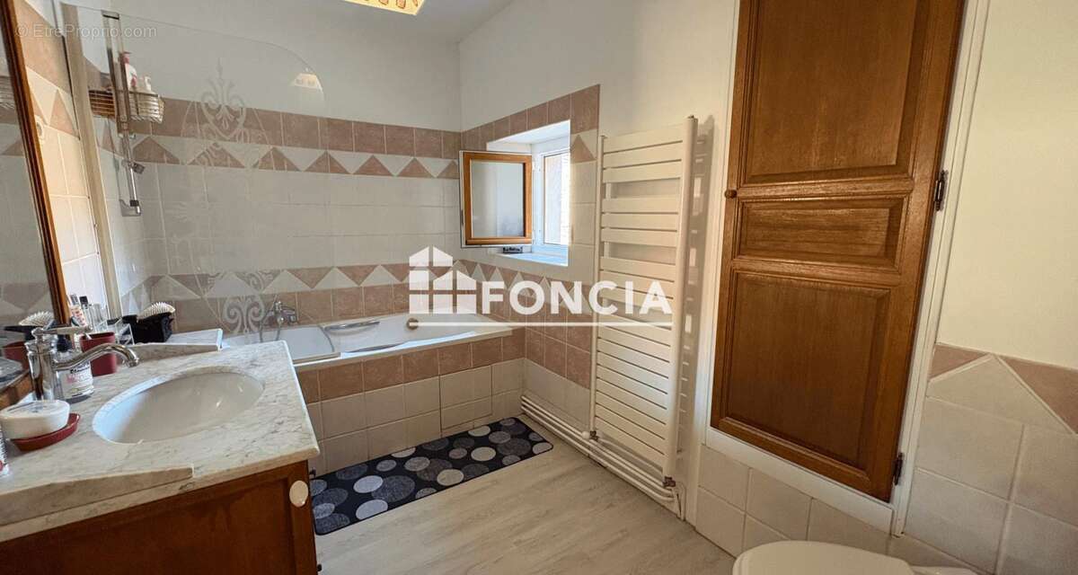 Maison en pierre avec piscine - photo 6