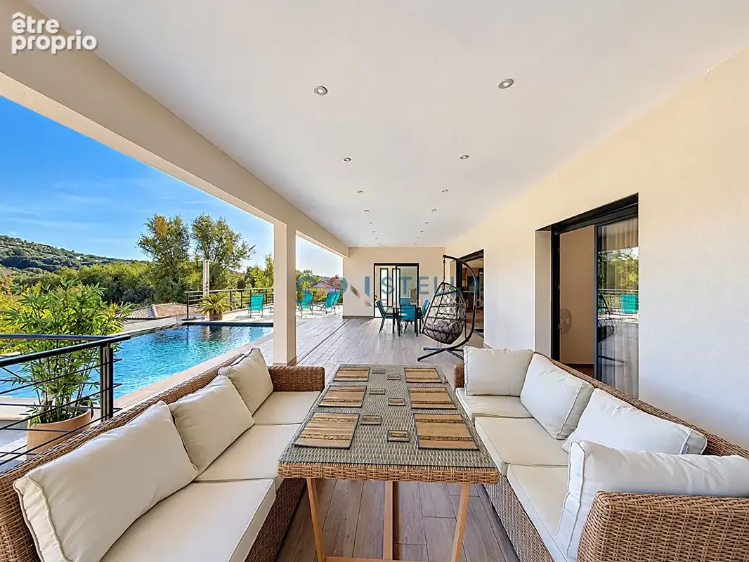 Bastelicaccia Villa contemporaine avec piscine et dépendance - photo 2