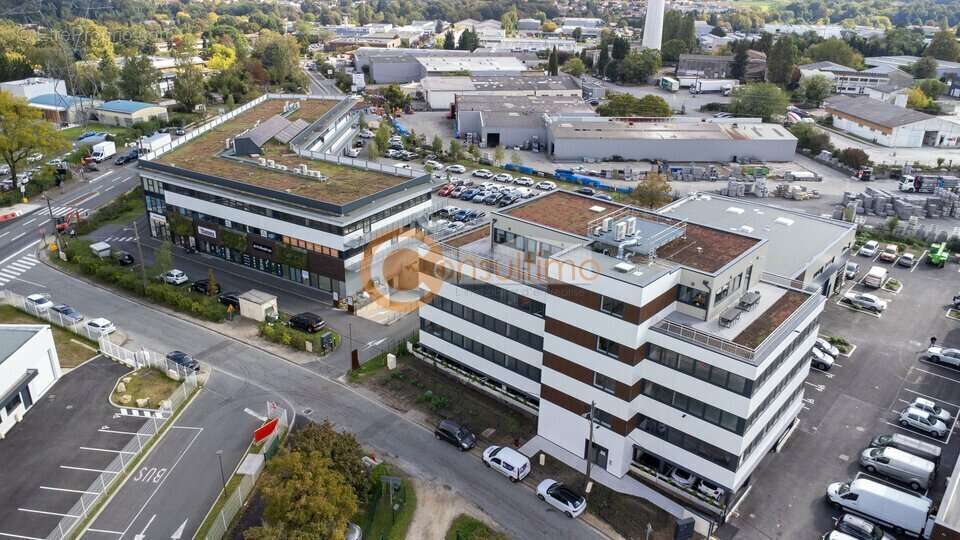 Commerce à ARTIGUES-PRES-BORDEAUX