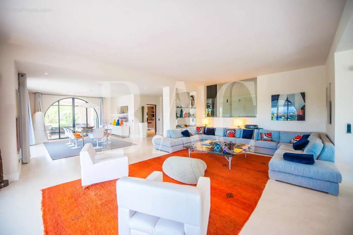 Maison à RAMATUELLE