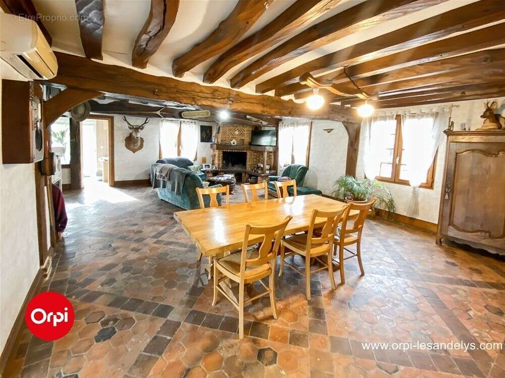 Maison à LYONS-LA-FORET