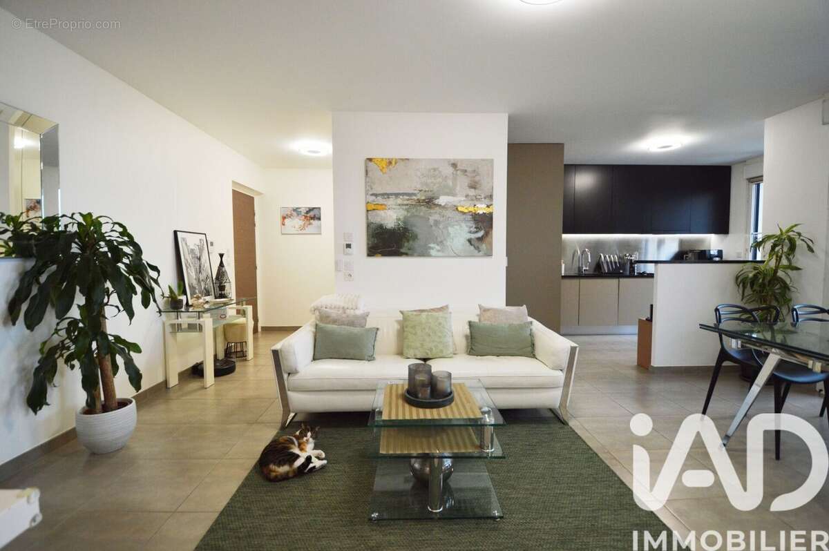 Photo 4 - Appartement à CHENNEVIERES-SUR-MARNE