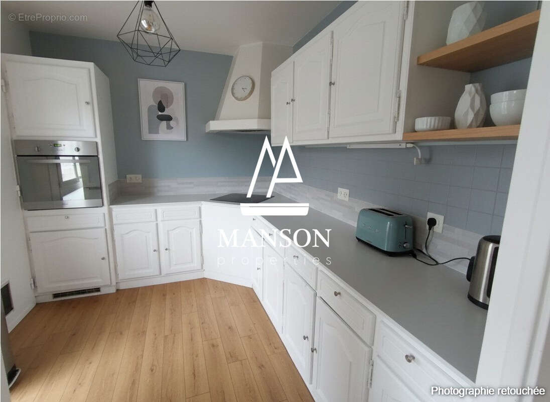 Maison à AMBARES-ET-LAGRAVE