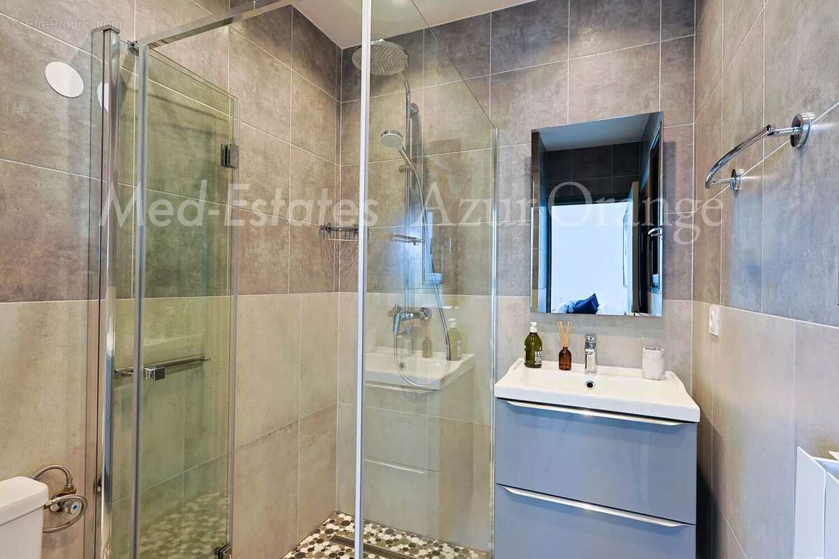 Maison à PLAN-DE-LA-TOUR