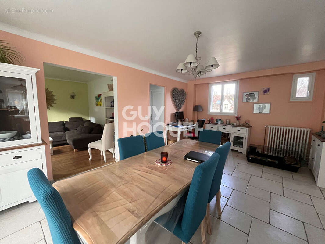 Maison à MORET-SUR-LOING