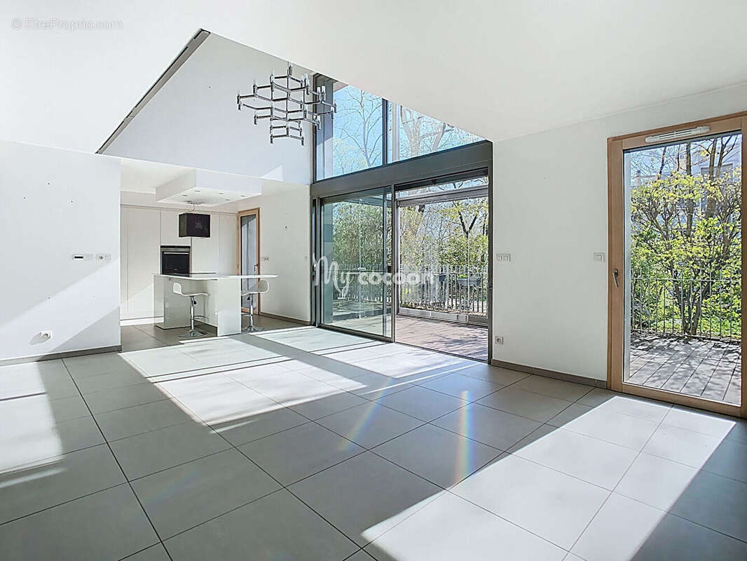 Appartement à LYON-5E