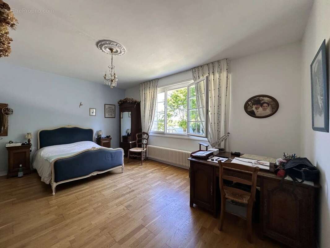 Maison à OINVILLE-SOUS-AUNEAU