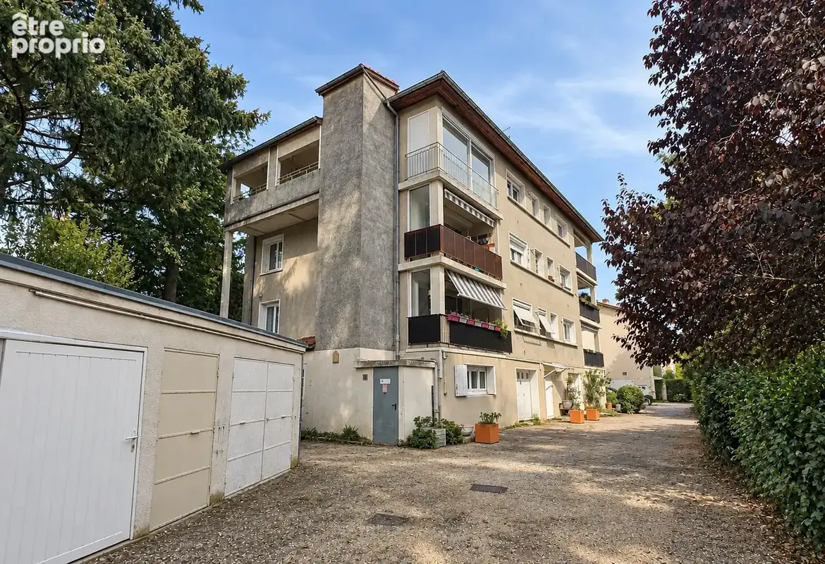 FRANCHEVILLE T3 au Grand calme dans cadre de verdoyant - photo 11