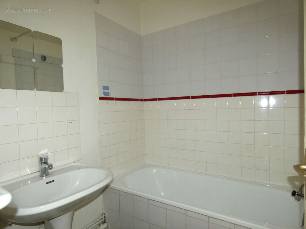 Appartement à SAINT-ETIENNE