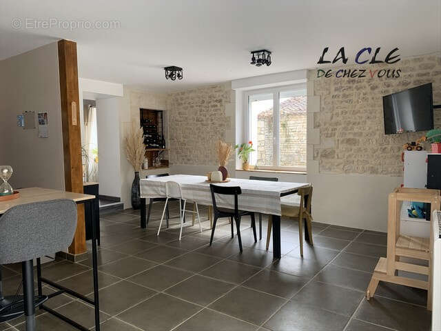Maison à BENET