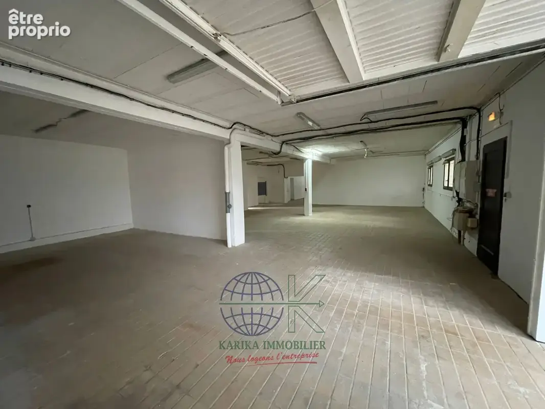 Bâtiment d'activité 1330 m2 à Roquebrune sur Argens - photo 12