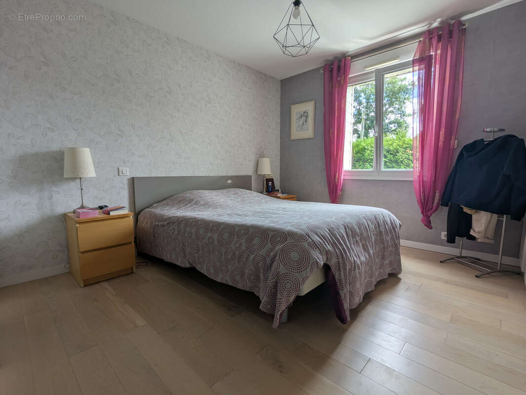 Maison à LA CHAPELLE-SUR-ERDRE