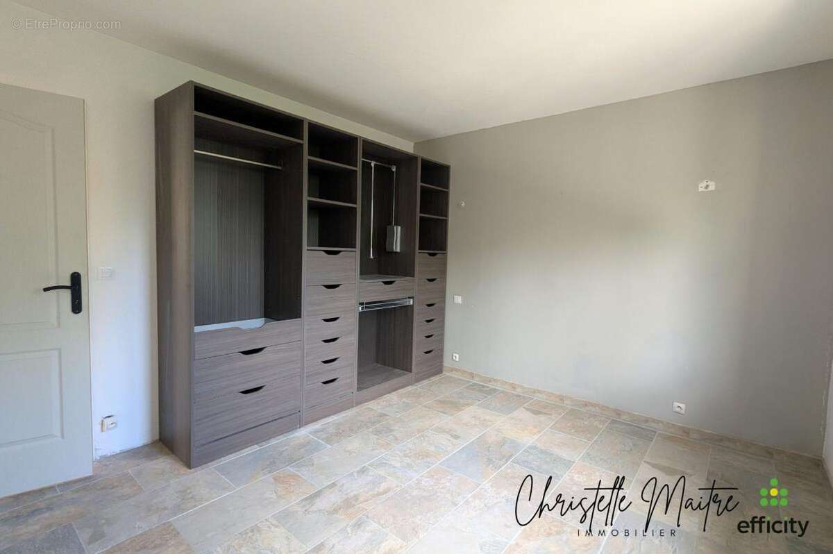 Maison à MAUSSANE-LES-ALPILLES