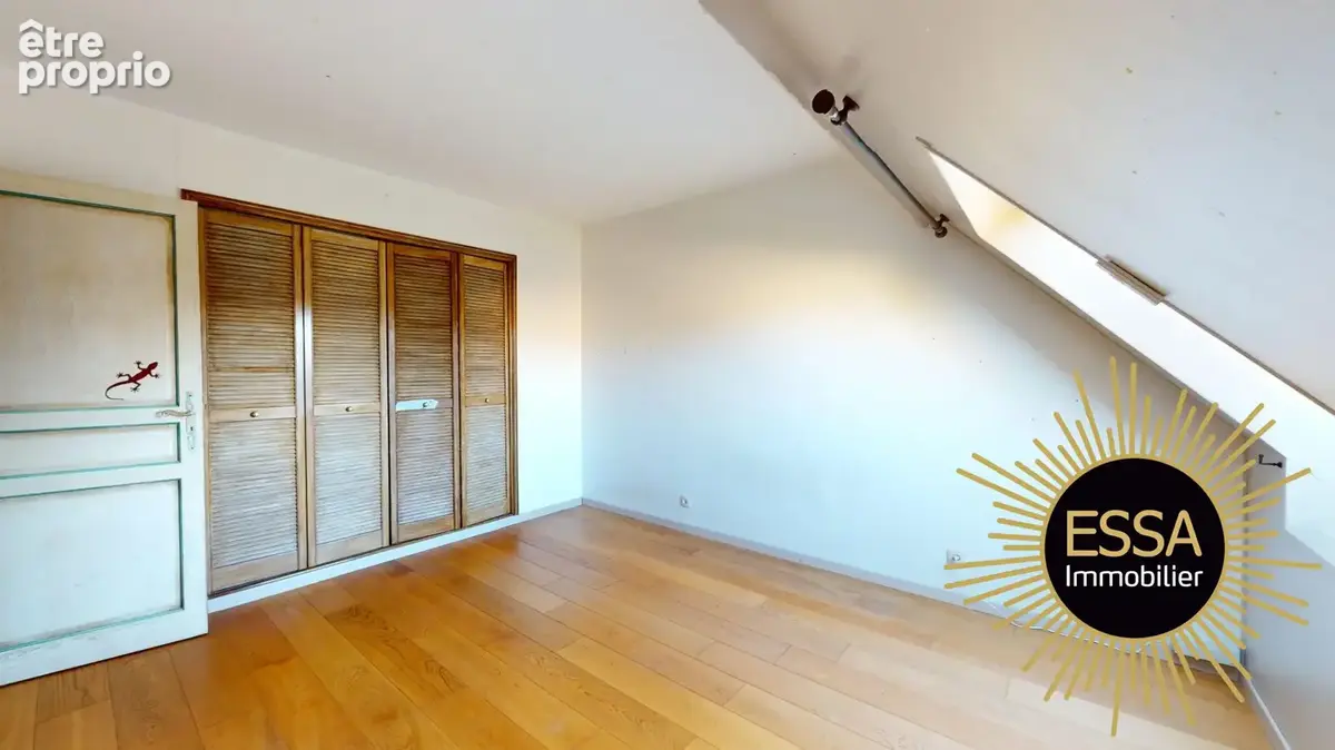 Maison 8 pièces 200 m² à vendre à Chavenay (78450) - photo 9
