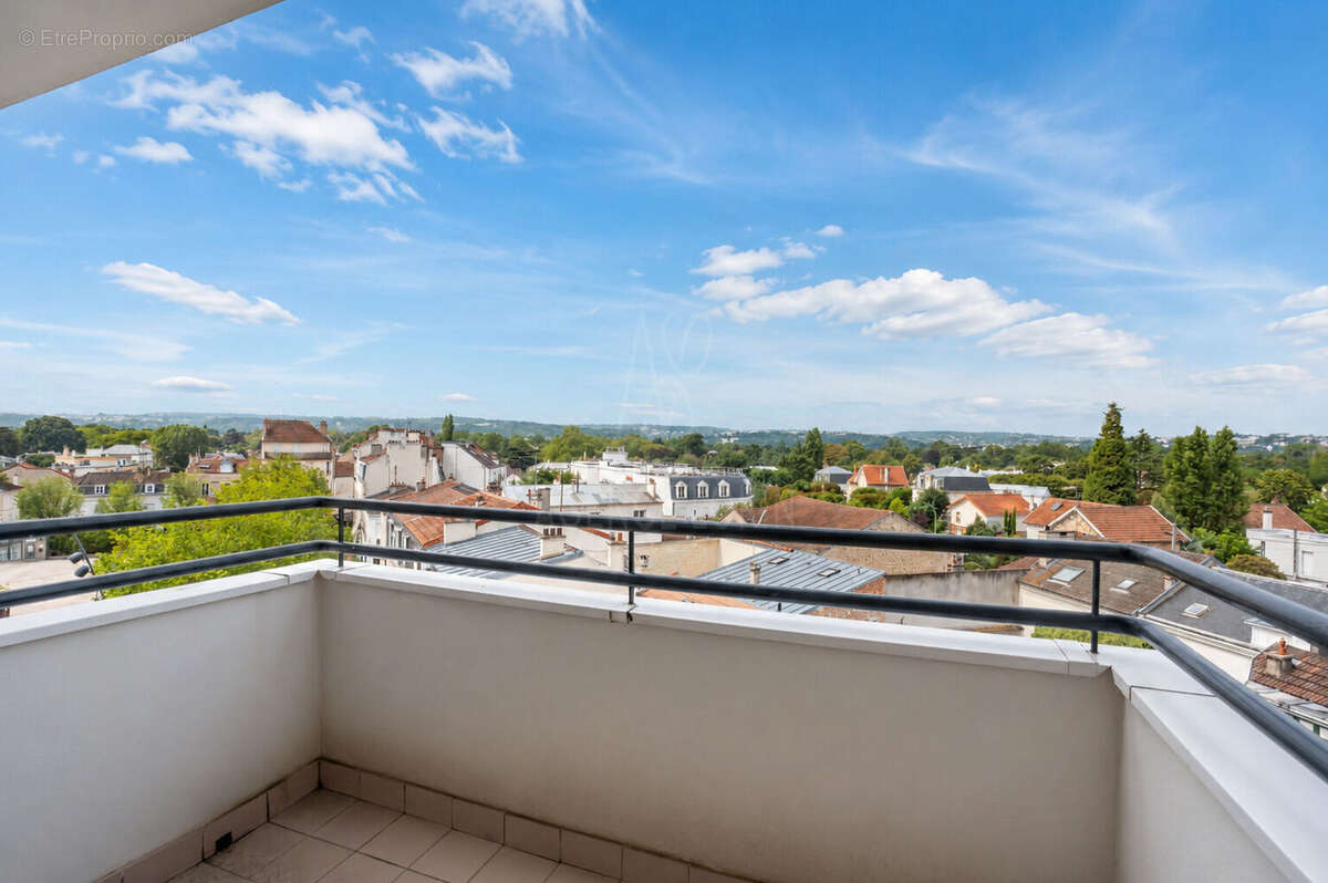 Appartement Le Vésinet 5 pièce(s) 82 m2 - photo 2
