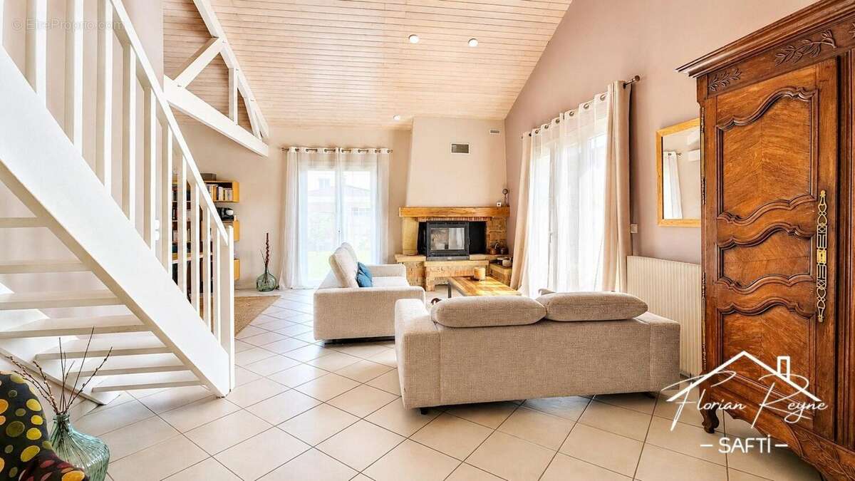 Photo 3 - Maison à PAREMPUYRE