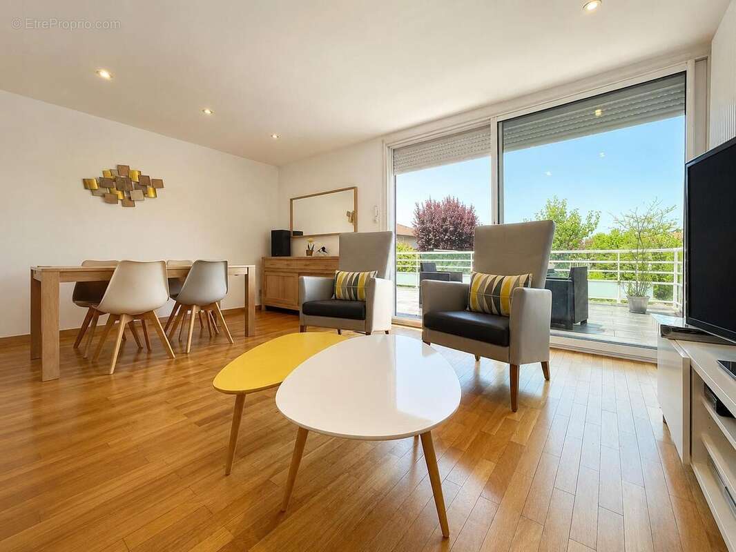 Maison 98 m² à Meyzieu  - photo 3