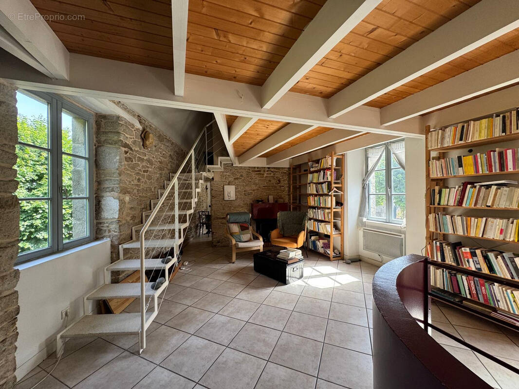 Appartement à QUIMPER