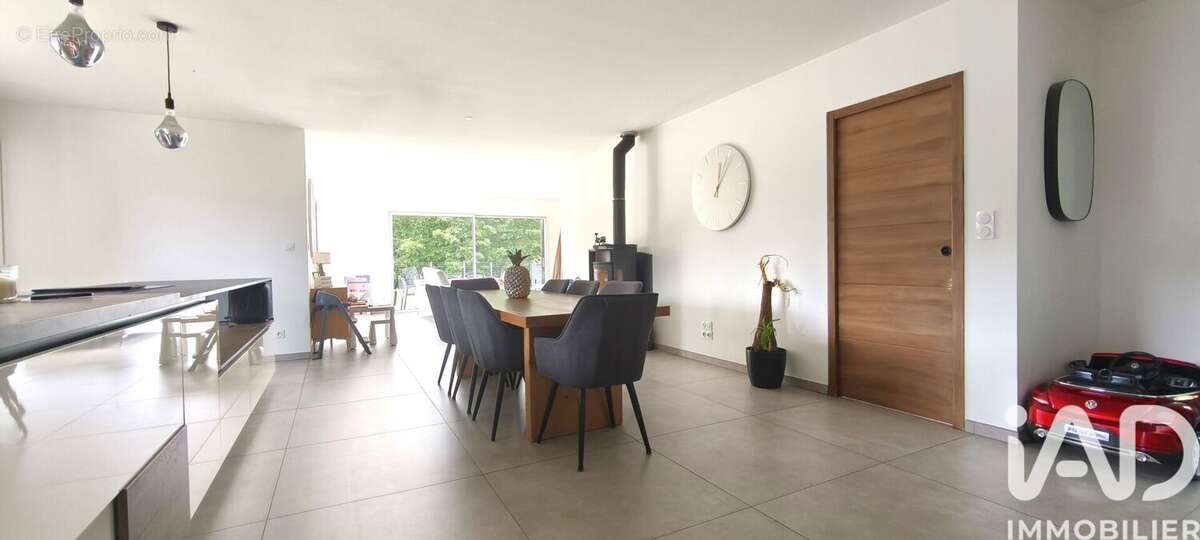 Maison 180 m² à Gosne  - photo 4