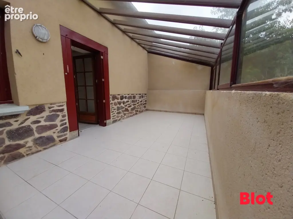 Maison 147 m² à Parthenay-De-Bretagne  - photo 6