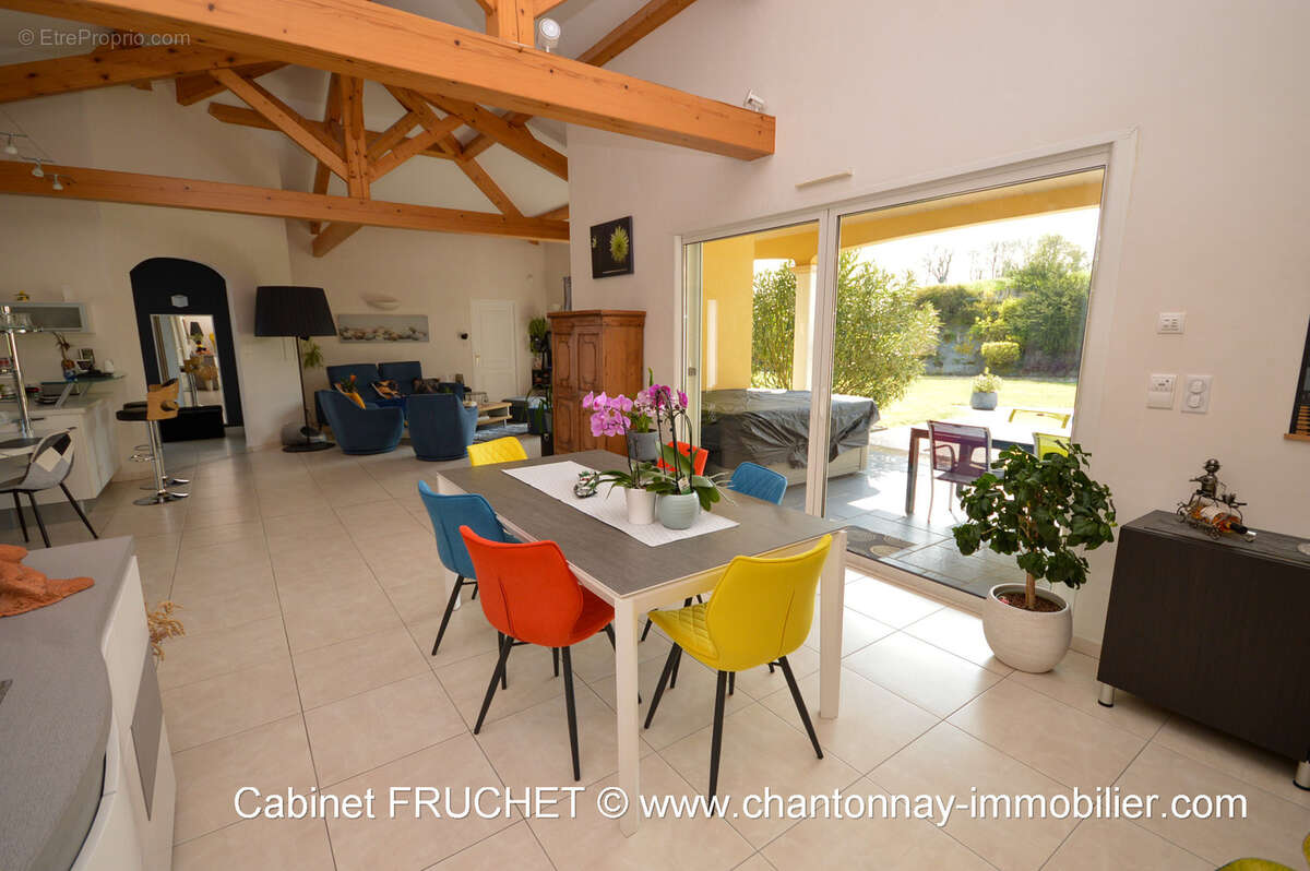 Maison à CHANTONNAY