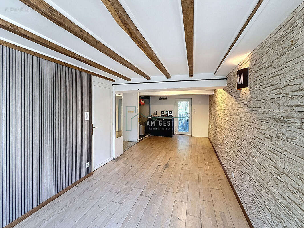 Maison à AIXE-SUR-VIENNE