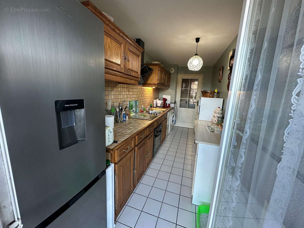 Appartement à SAVIGNY-LE-TEMPLE