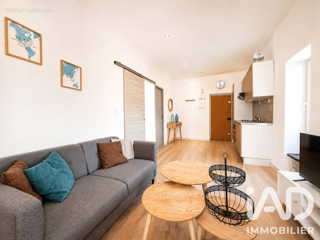 Photo 1 - Appartement à ROQUEVAIRE