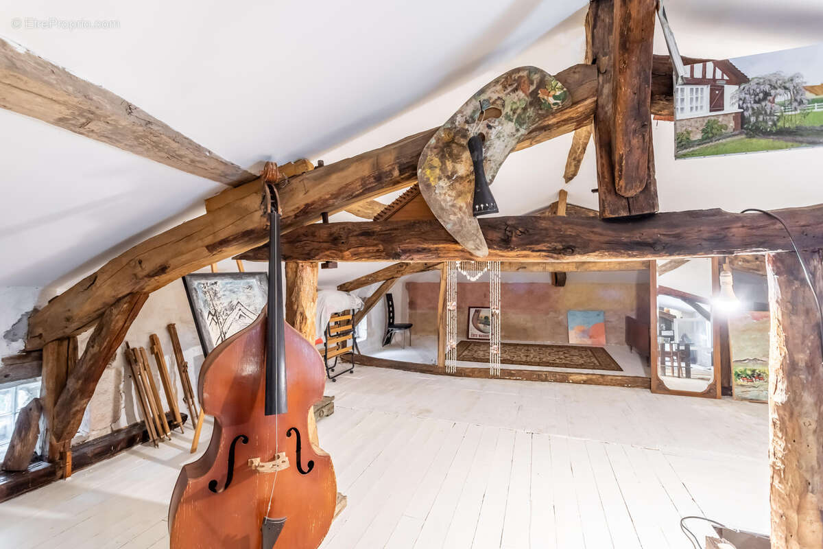 Maison à LACOUR