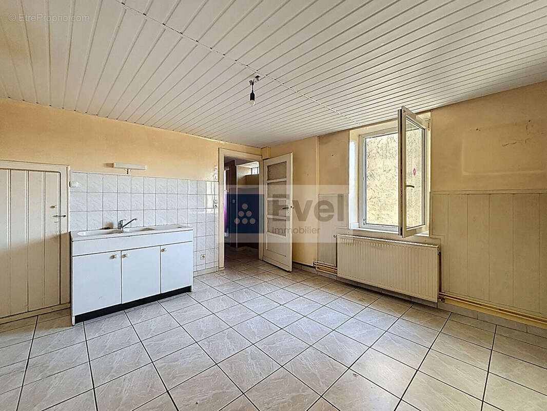 Maison à PORCELETTE