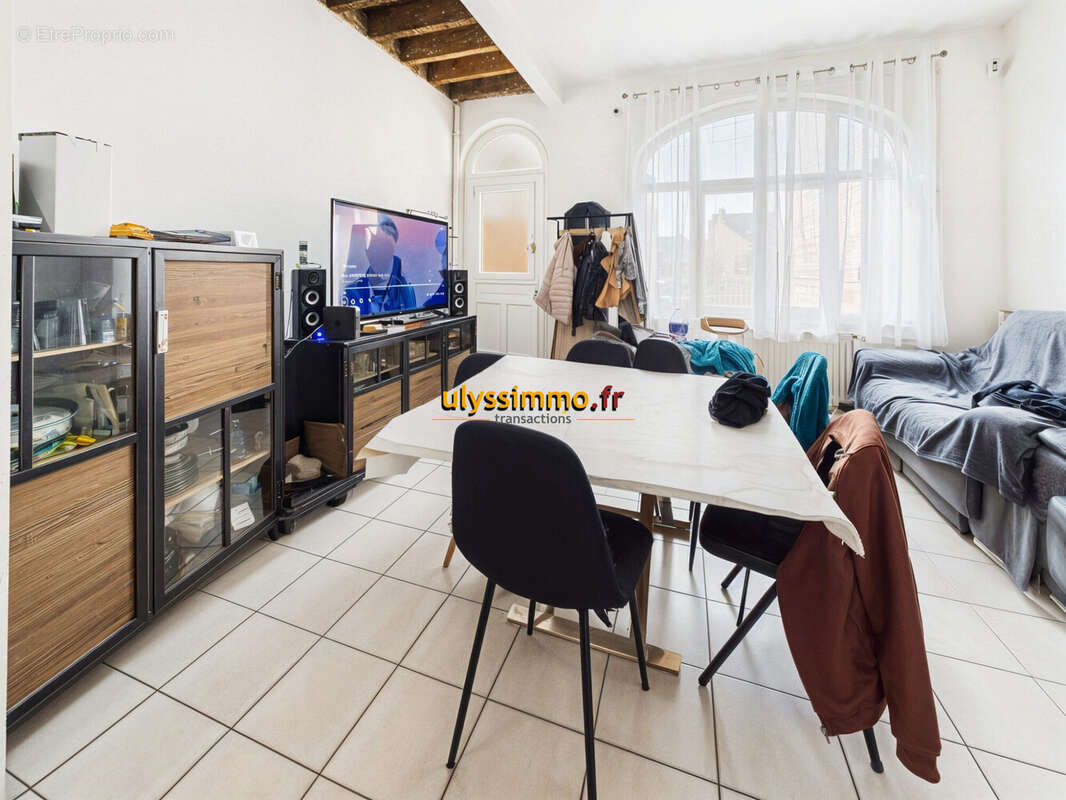 salle à manger - Maison à MONTDIDIER