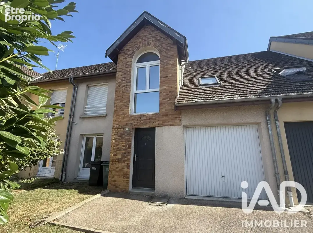 Photo 1 - Maison à TROYES