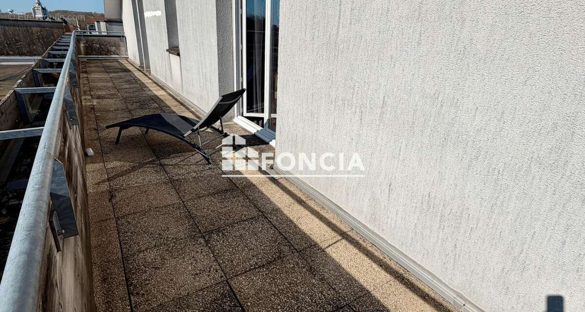 Appartement à MONTIGNY-EN-GOHELLE