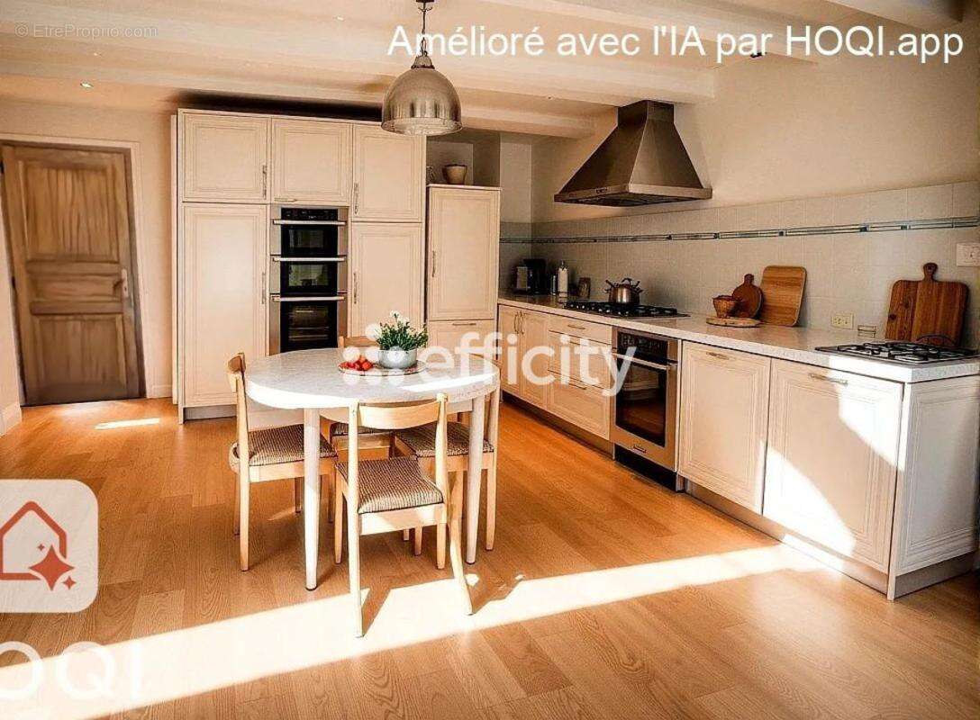 Maison 210 m² à Angeac-Champagne  - photo 10