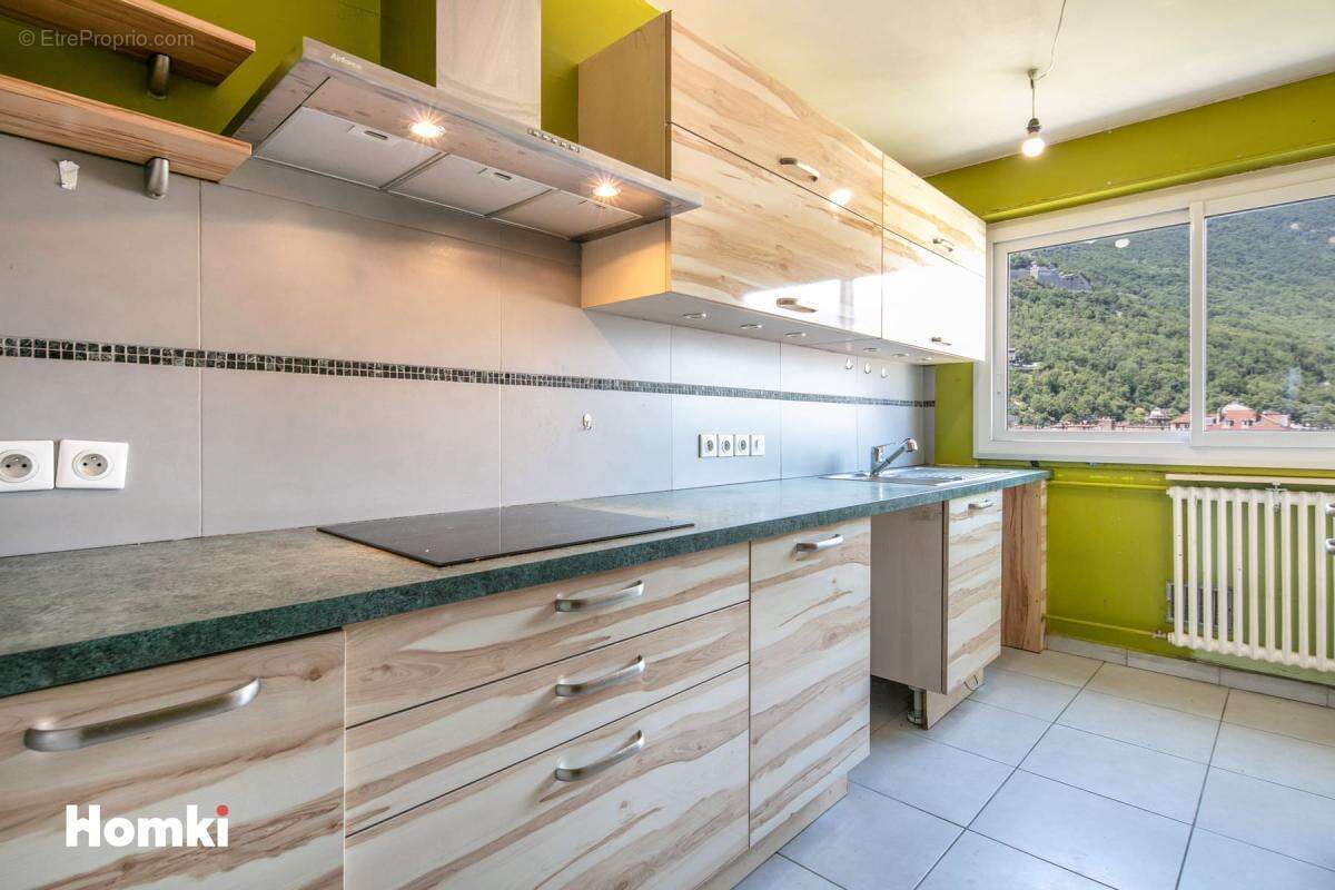 Appartement T5 de 129 m2 à Grenoble 38000, Rue de la République - photo 8