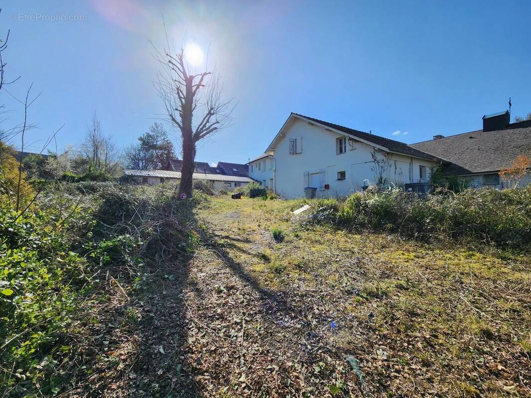 Appartement à MONTAUT