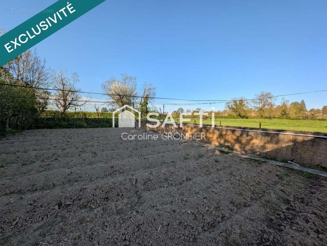 Photo 6 - Maison à PALINGES