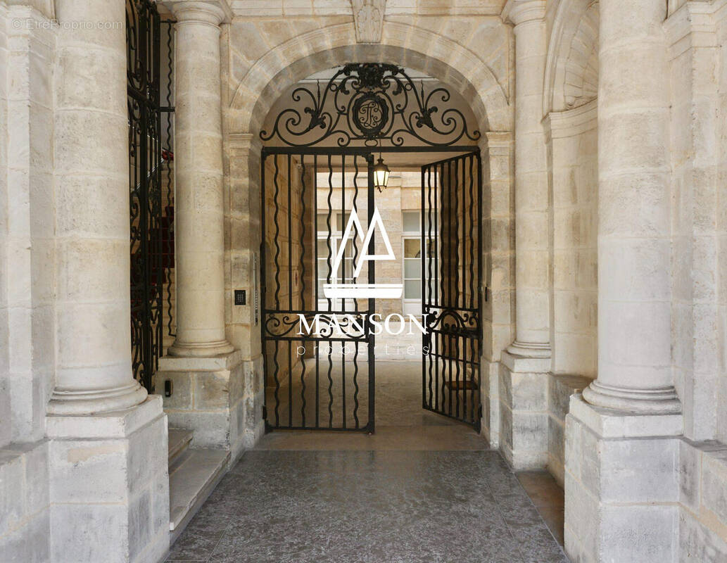 Appartement à BORDEAUX