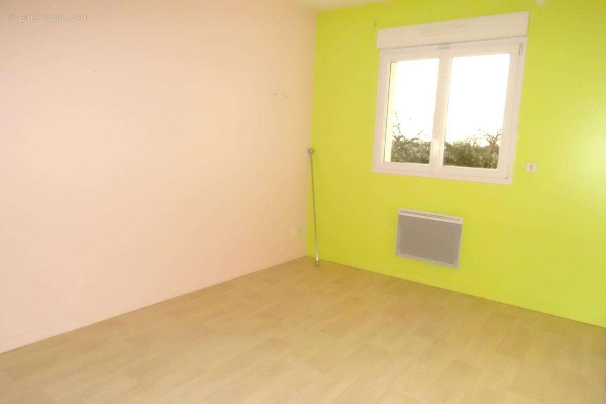 Maison à LE VIVIER-SUR-MER