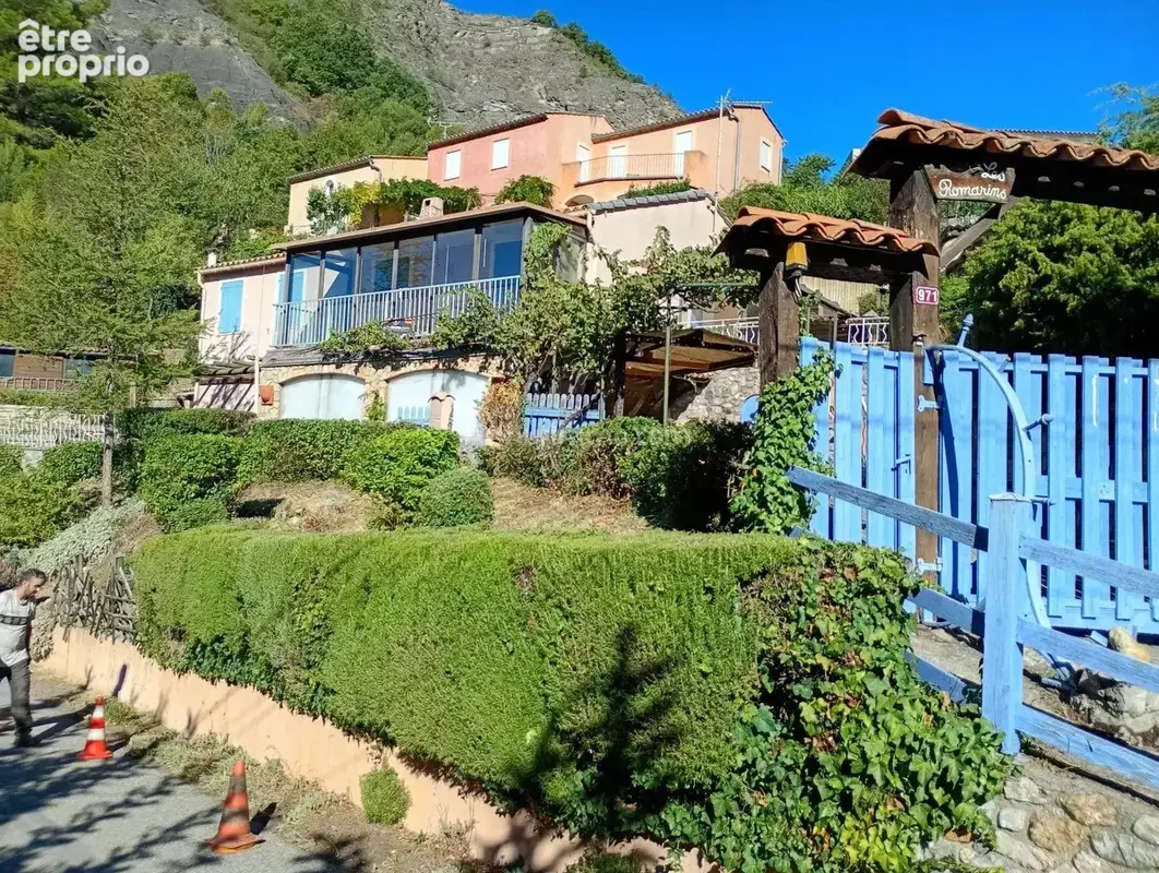 Maison à MARCOUX