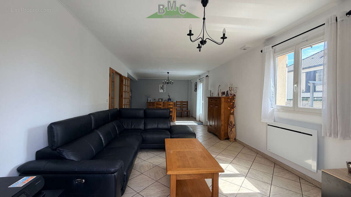 Maison à LE PLESSIS-BOUCHARD