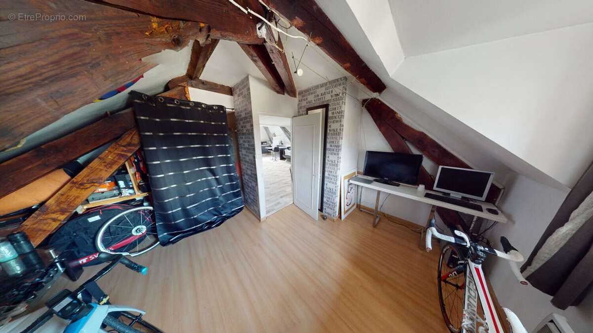 Appartement à DOMENE