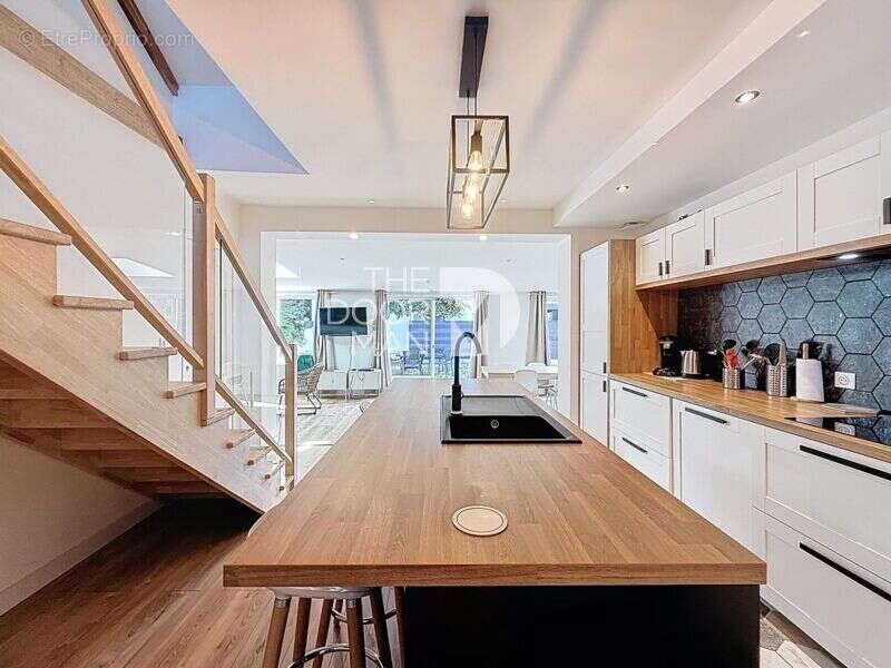 Maison à LES SORINIERES