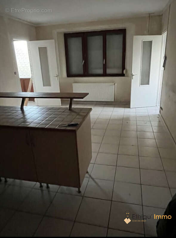 Maison 234 m² à Arrentieres  - photo 2