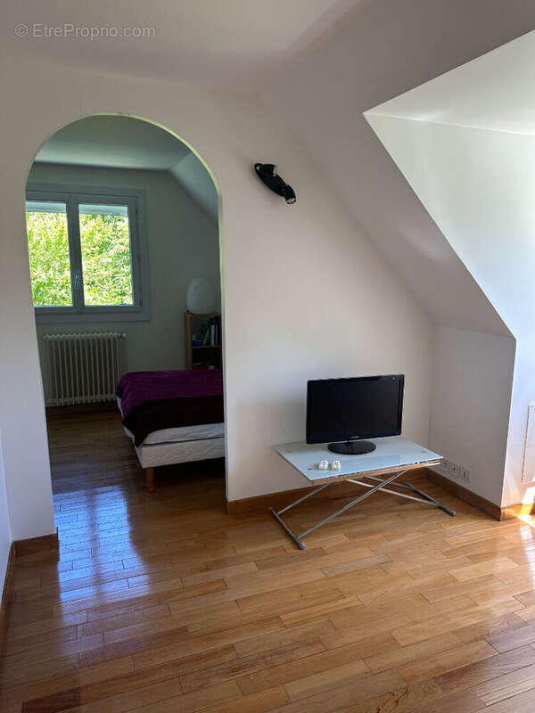 Maison à OZOIR-LA-FERRIERE