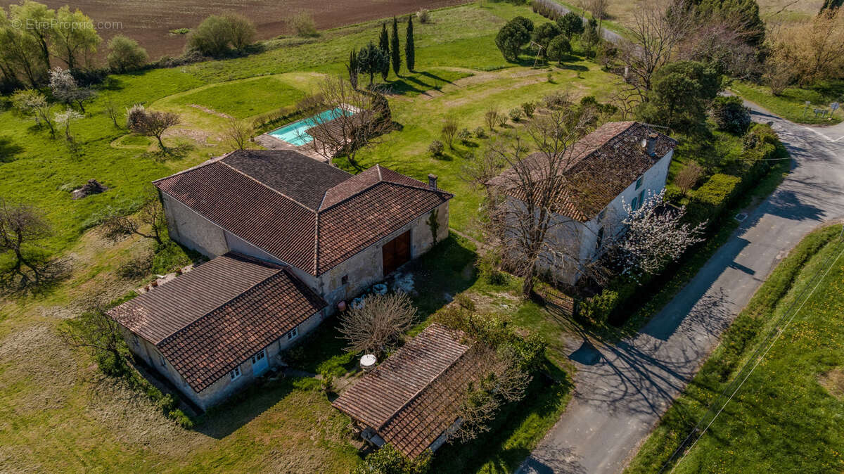 Maison à VILLENEUVE-SUR-LOT
