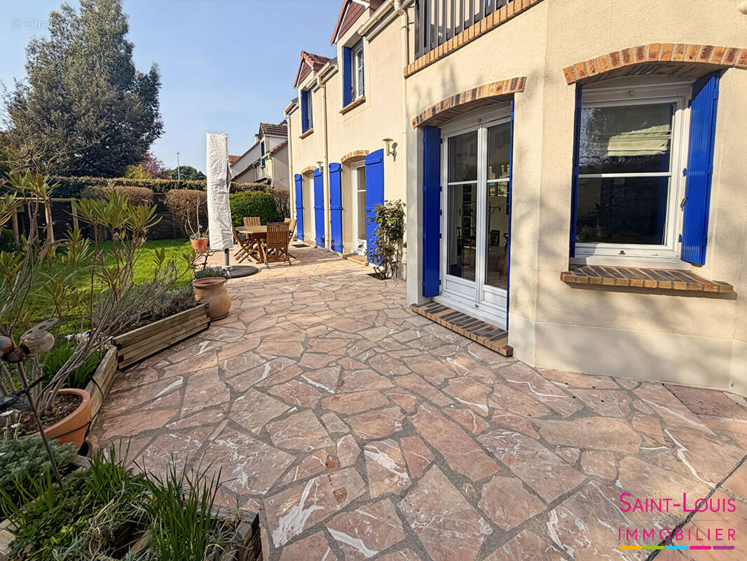 Maison à CARRIERES-SOUS-POISSY